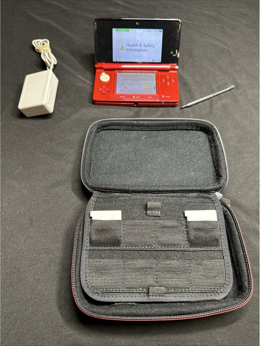 Nintendo 3DS Handheld System - Flame Red Tested Working